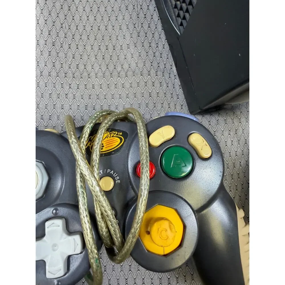 Nintendo GameCube DOL-001 Black Console Bundle Controllers AV Cables Memory Card